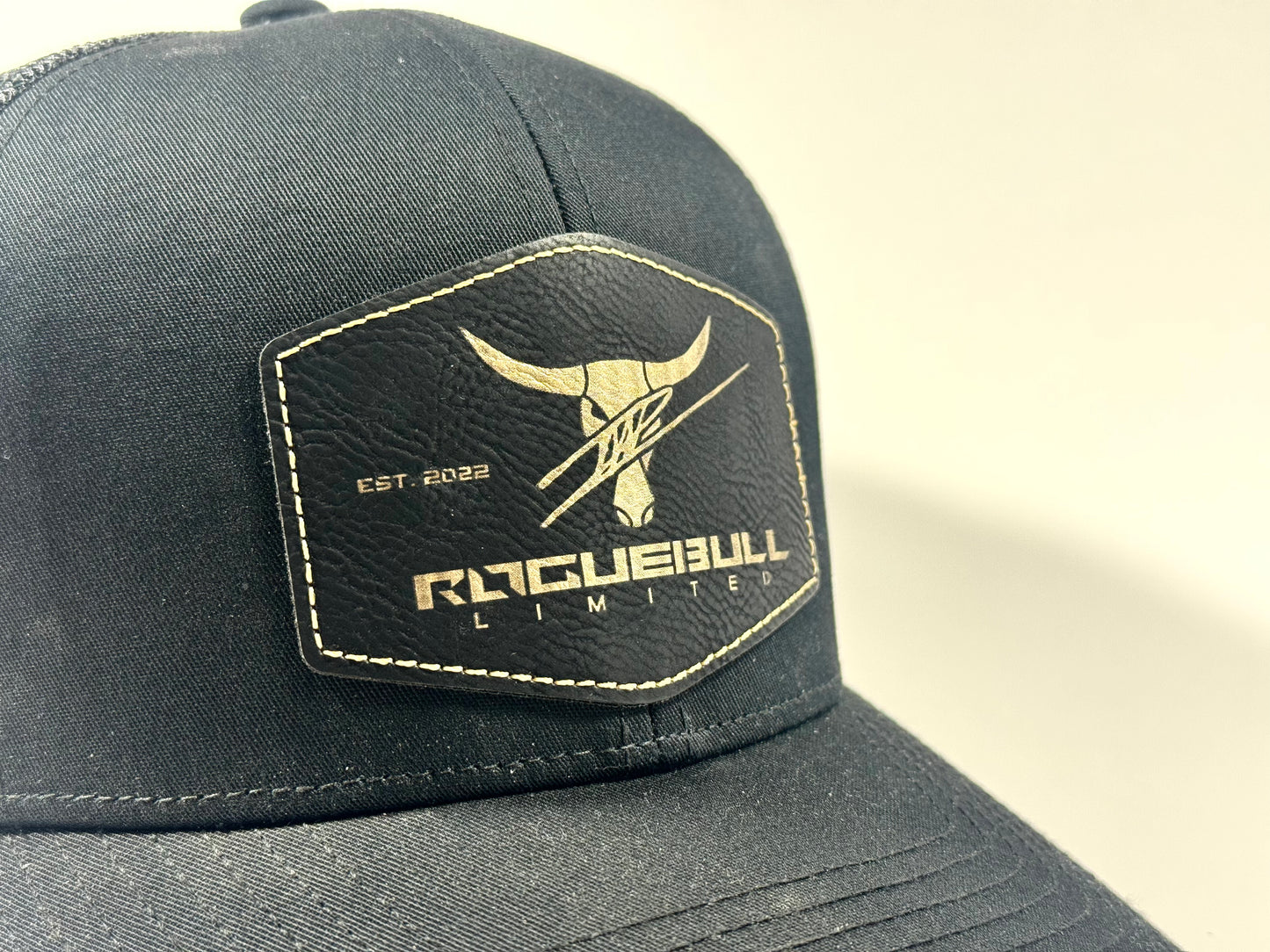 001 - GOLD BLACKOUT SNAPBACK
